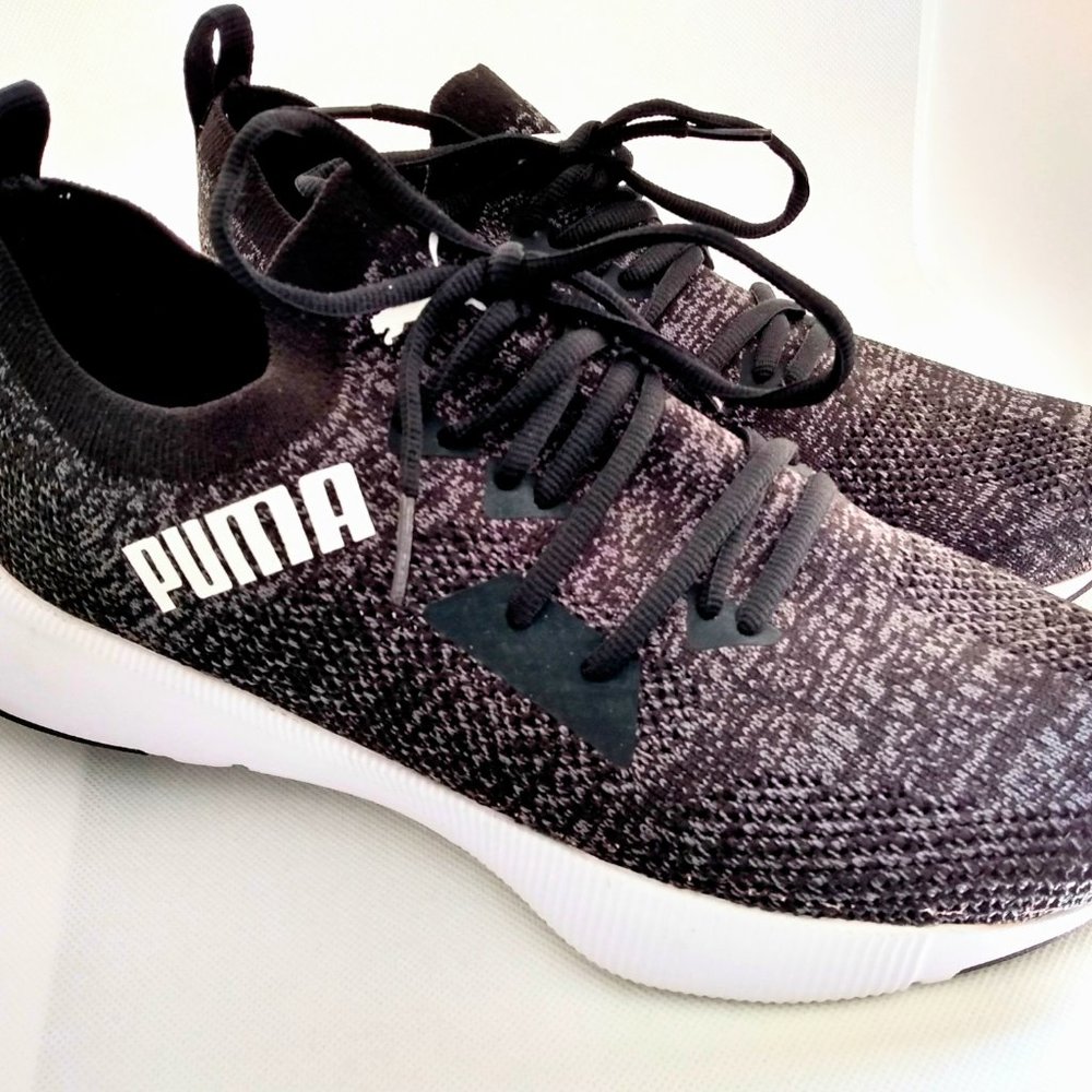 Puma Woman's Flyer Running Shoes/Sneakers Size 9.5 Black/White 192791-01